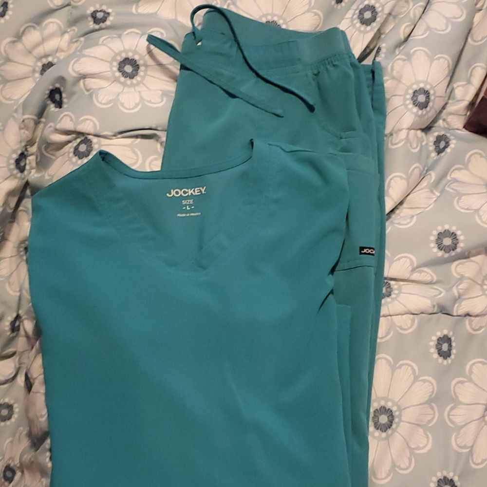 Teal scrub set